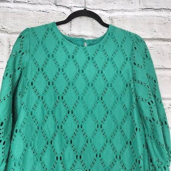 Karl lagerfeld Paris Unique women White Blouse Size Large Green Lined - Picture 2 of 8